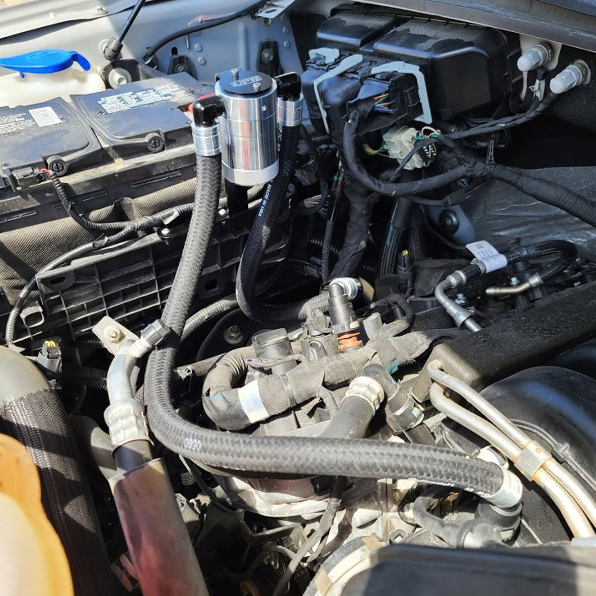 Genuine UPR Oil Catch Can Fits F150 Ecoboost 2.7 3.5 5.0 Braided Hoses