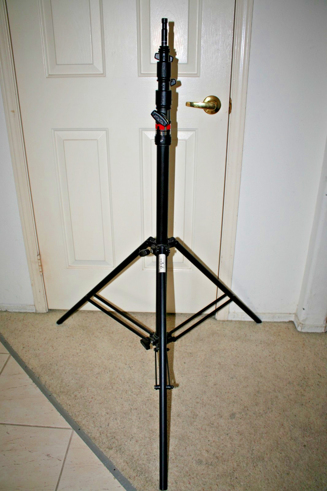 Matthews Hollywood Light/Heavy Triple Riser-Black # B387490 Max. Height 12.4ft