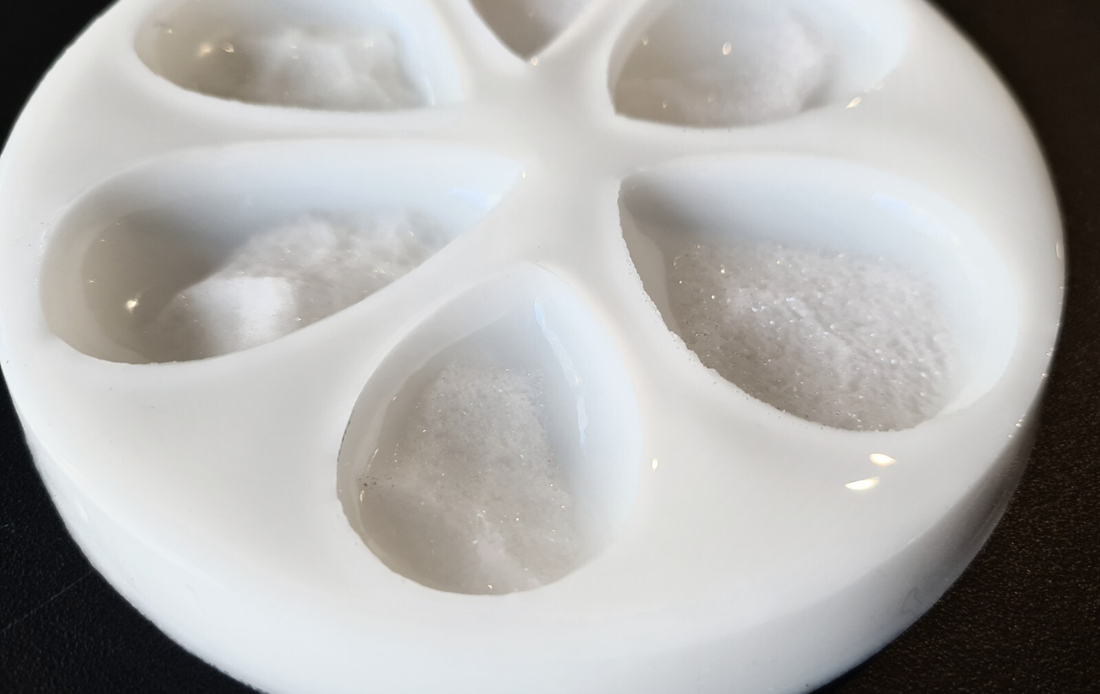 SIX Druzy Teardrop Pendant Silicone Mold AU