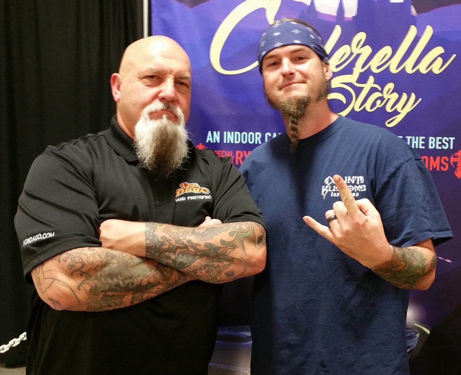 Premium PROFESSIONAL # 4 Outlining & Lettering Quill PRO SERIES Multi Use Brush