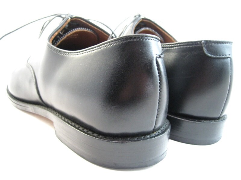 Allen Edmonds "CARLYLE" Men's Leather Plain Toe Oxfords 13 B Black USA (973)