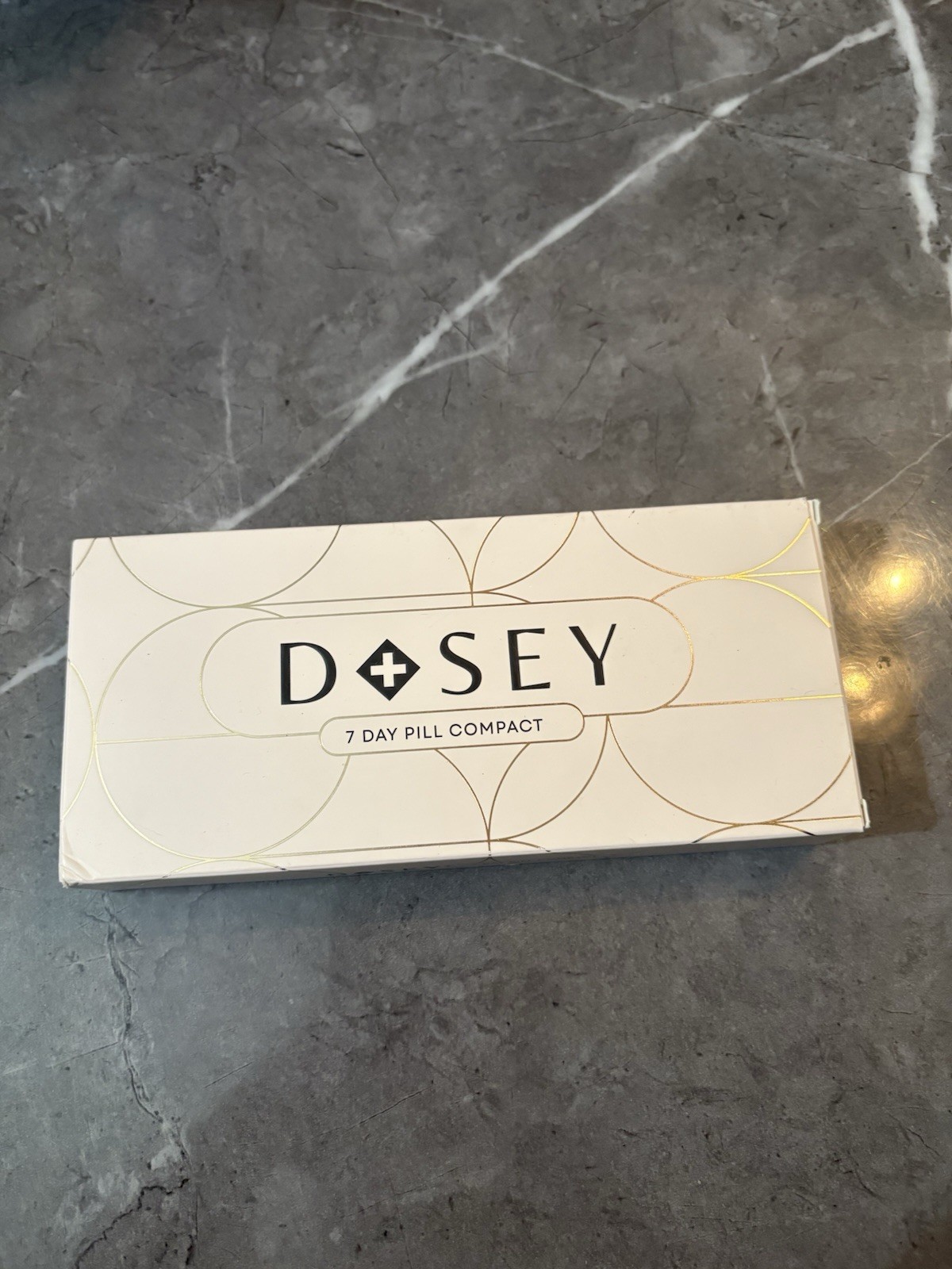 Dosey 7-Day Pill Compact Light Pink Very Beautiful Elevated Style