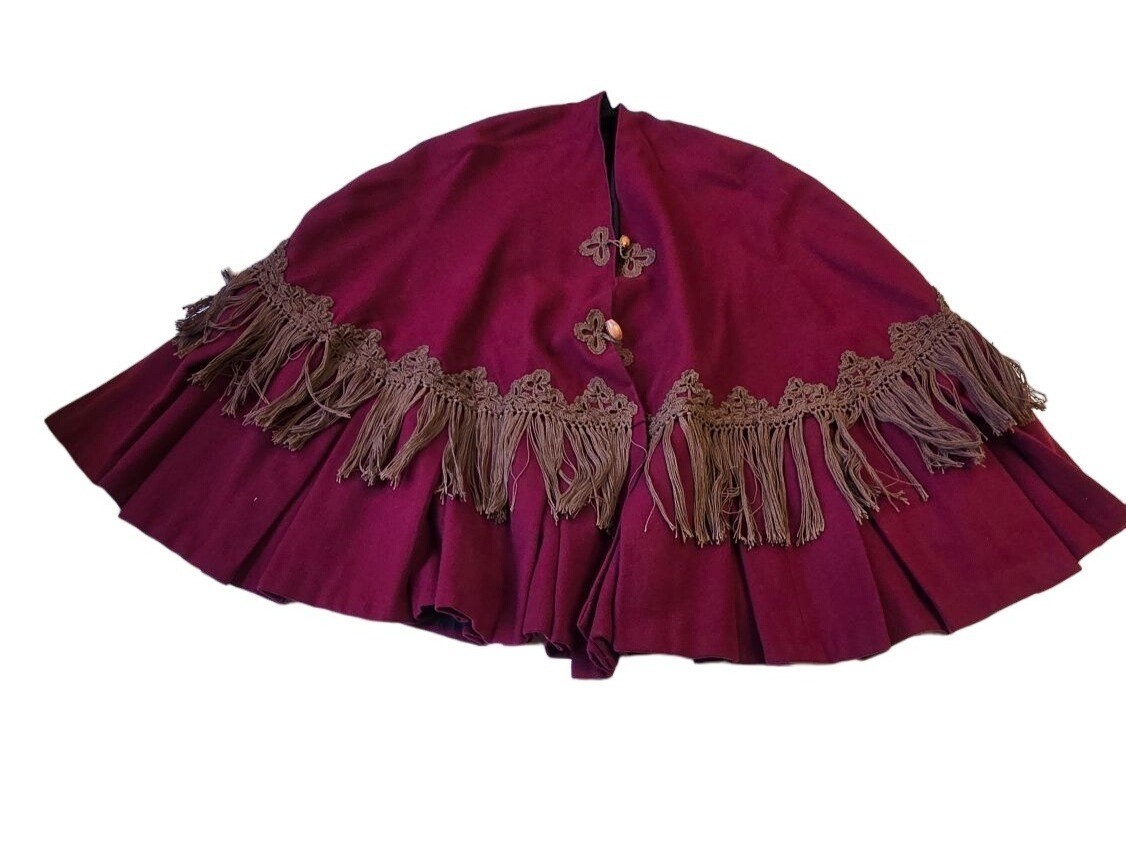 Victorian Burgundy Wool Capelet Fringe Cloak Steampunk Civil War Reenactment
