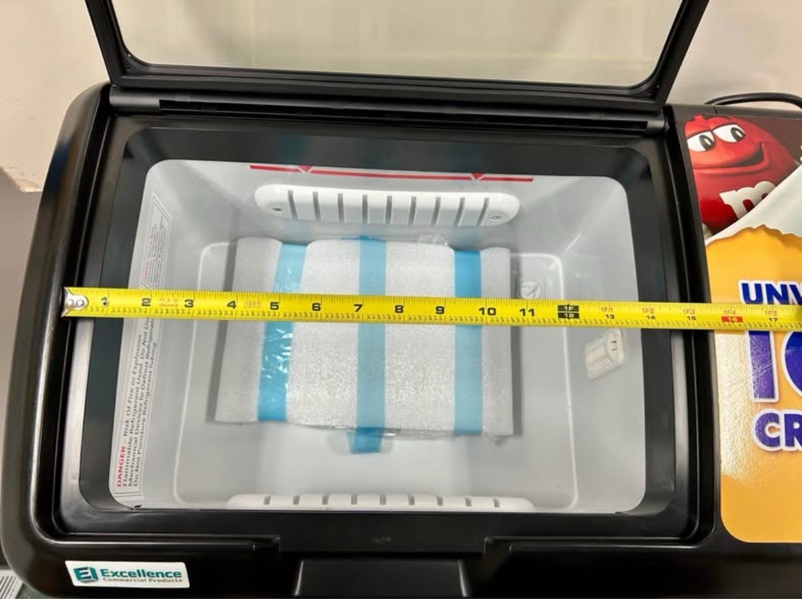 26" Tabletop Countertop Freezer Commercial 5 cu ft M&M Excellence Model MM-1D