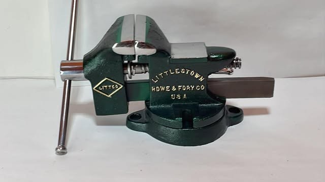 RESTORED No. 900 Vise, Littlestown Howe & Fdry Co., USA