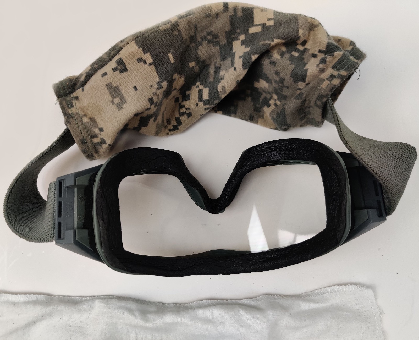 Authentic ESS Series Foliage Green Goggles NVG