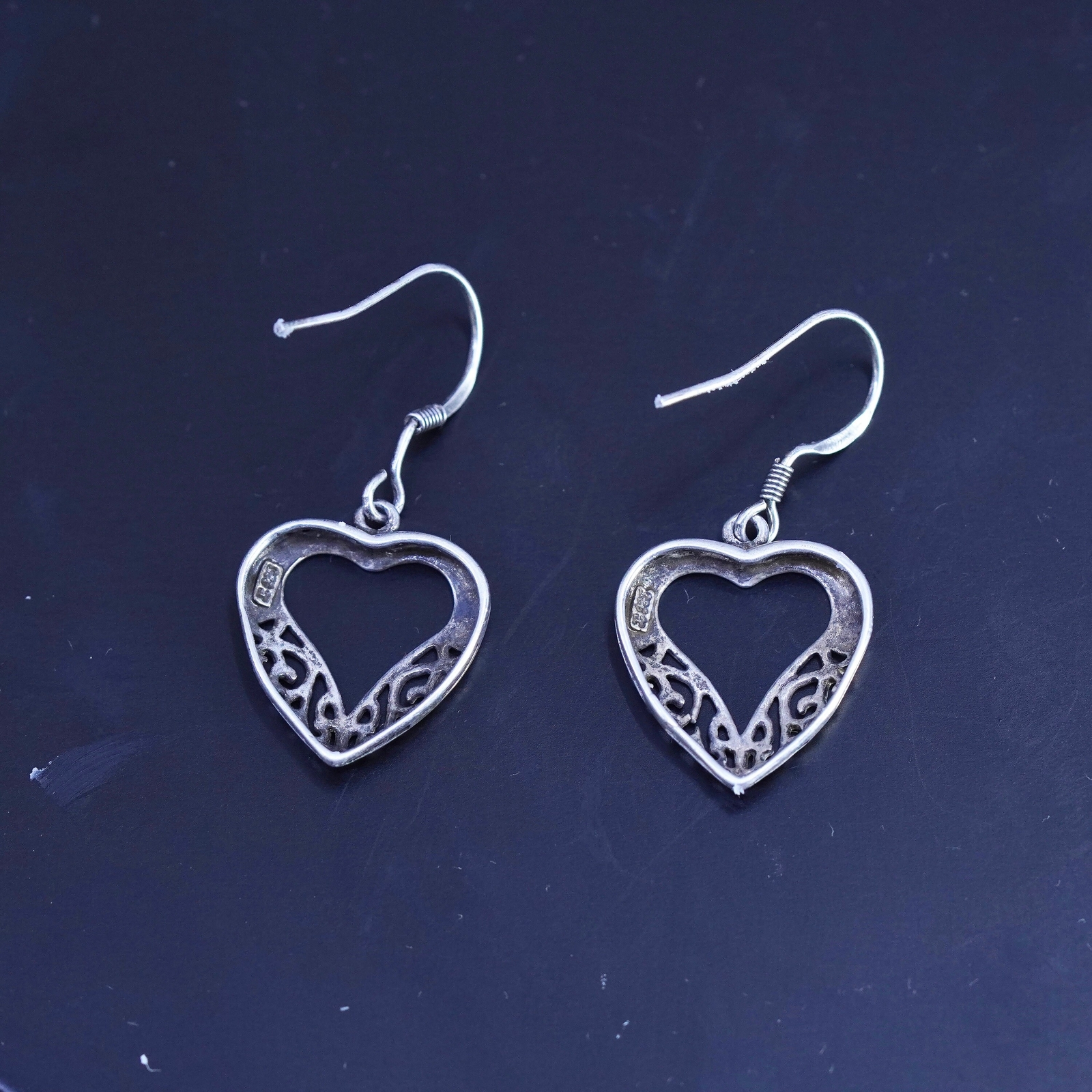Vintage sterling silver 925 handmade earrings with filigree heart dangles