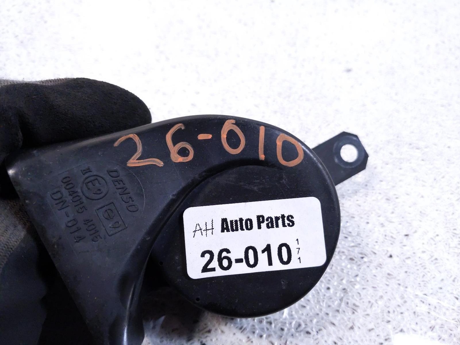 2016-2025 Lexus Is300 High Note Pitch Honking Sound Horn 86510-53050