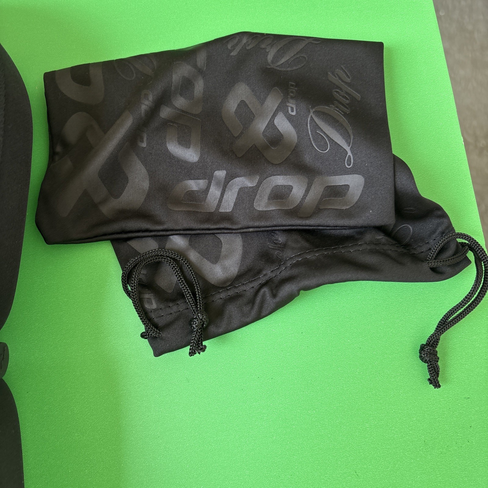 Drop Rocker Snowboarding & Ski Goggles New w. Carrying Case