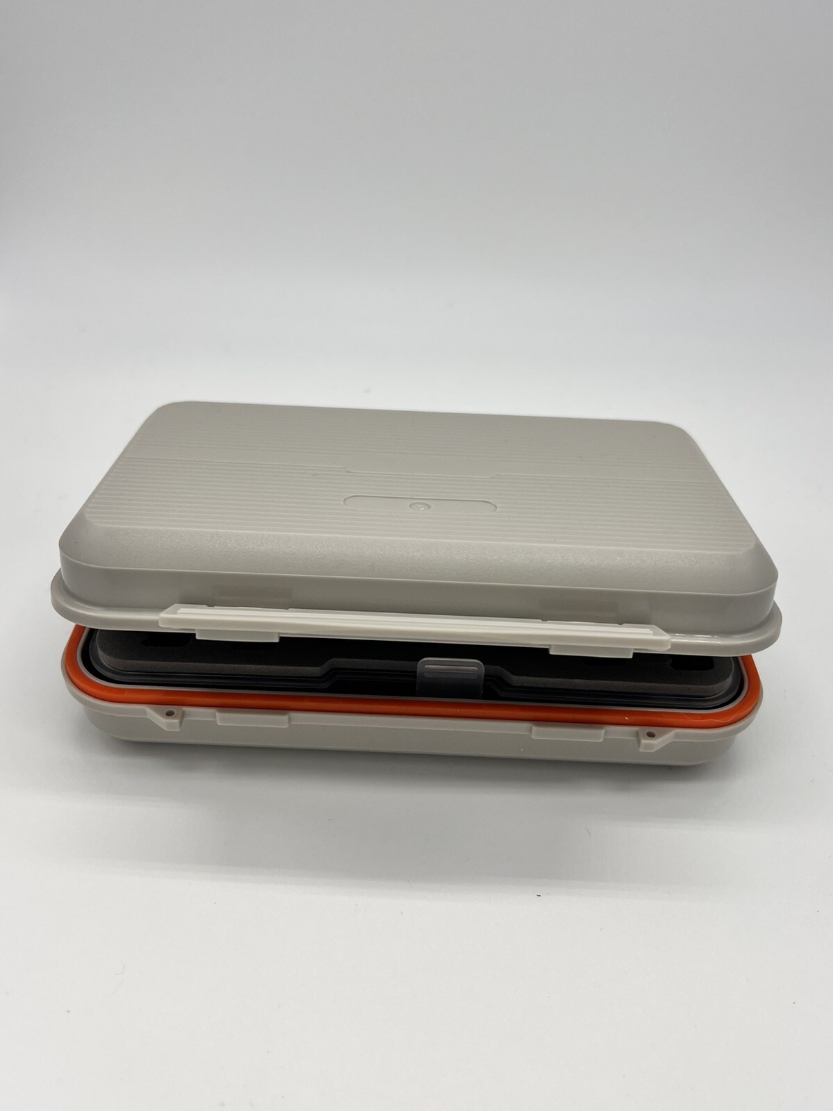 Large Waterproof Fly Box Swing Leaf Slot Foam holds Hundreds flies 5.75x 4x 1.7