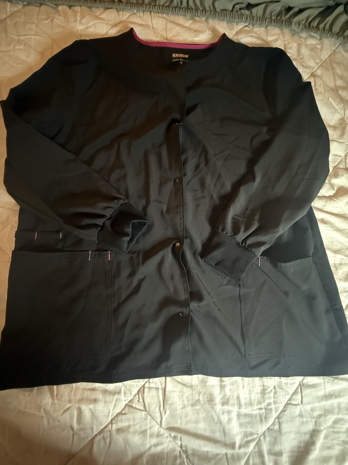 Scrubs tar Scrub Set, Top, Pants And Jacket Size XL