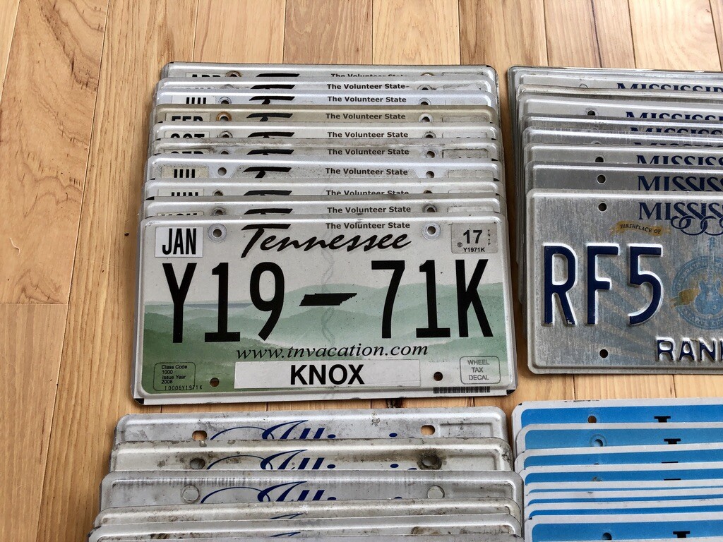 100 License Plates- 10 of Each State in Craft Condition