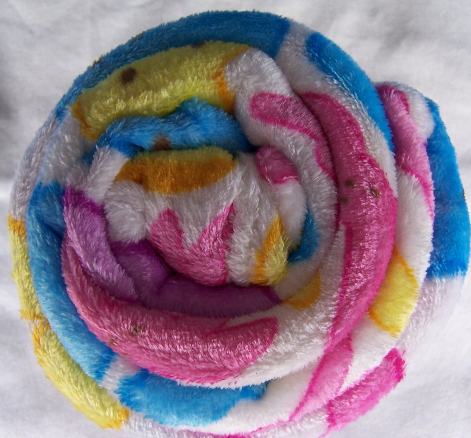 PEEPS Printed Plush Throw Blanket 50x60 "Rainbow Peeps" Pattern 2026 Easter NEW