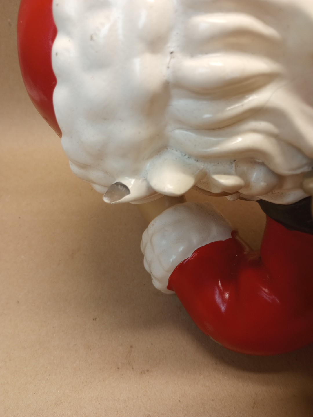 1997 Barthelmess Inc - Climbing Santa Claus Resin Indoor Outdoor