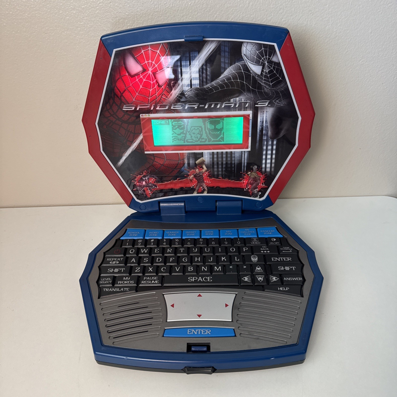 Marvel SpiderMan 3 Spider-Smart Learning Blue/Red Laptop SM-737 Education Game