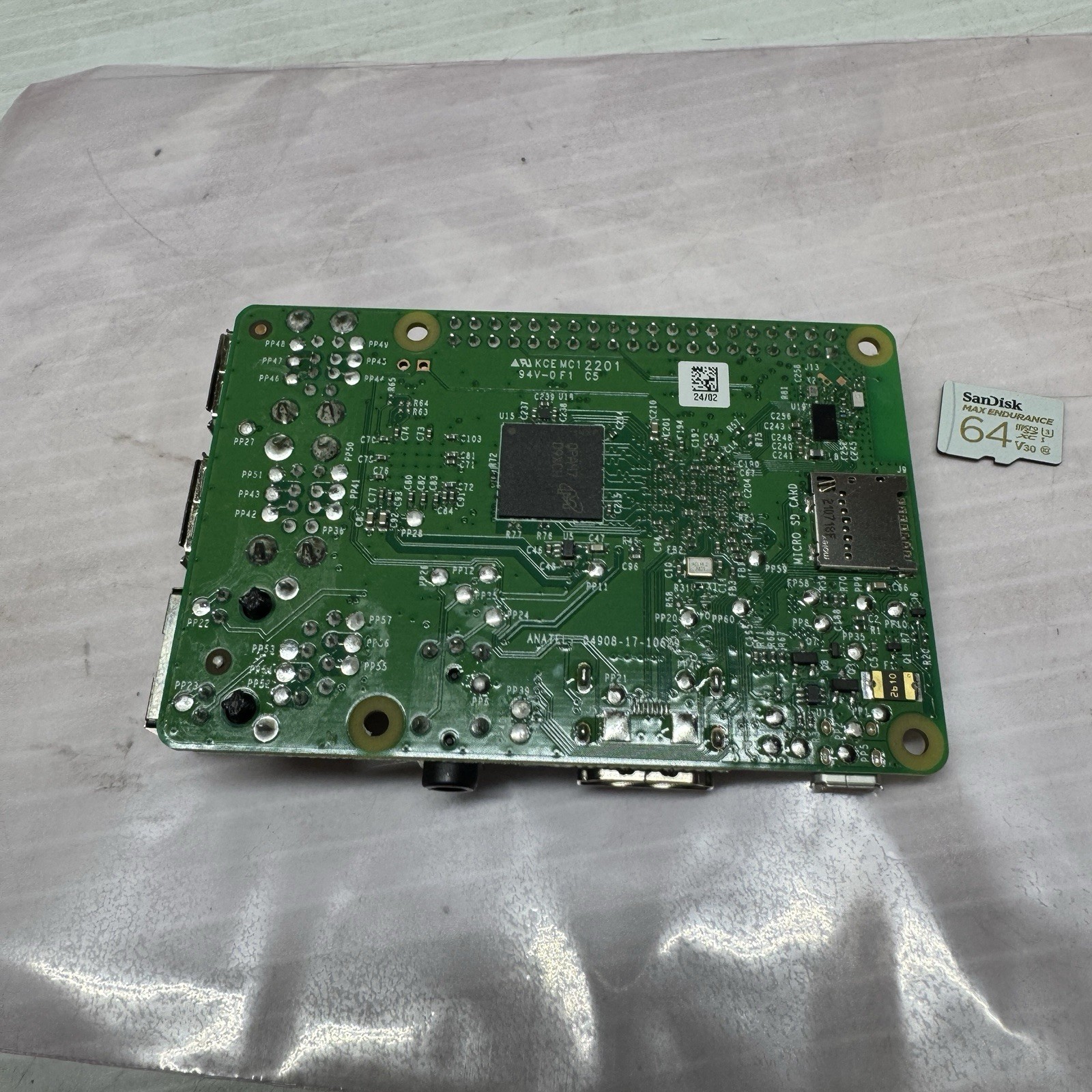 Raspberry Pi 3 Model B V1.2 w/ 64gb SD Card - NO AC ADAPTER, PI AND SD CARD ONLY