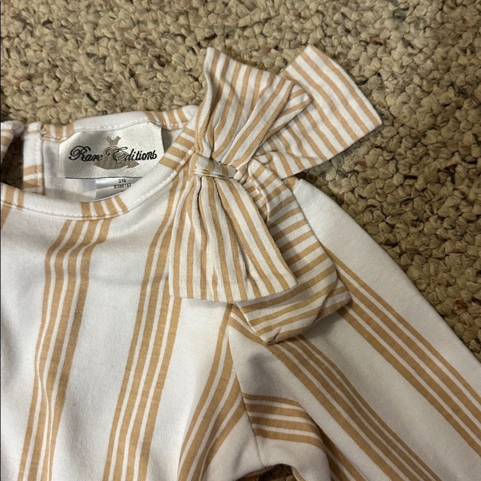 Bundle Rare Editions Outfits size 5