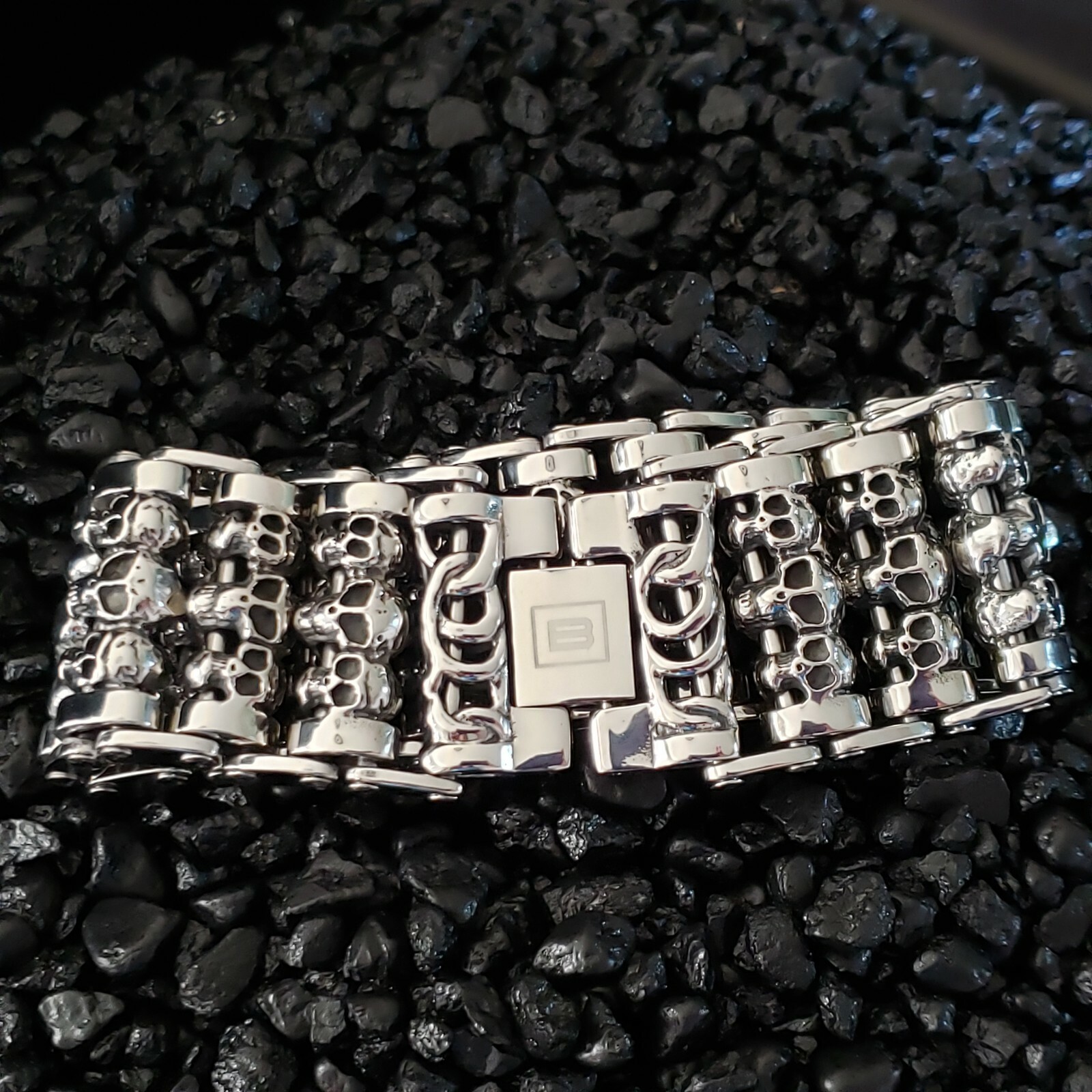 BLACKSTATIC -Premium Stainless Steel Heavy Duty Skull Bracelet w/ Metal Gift Box