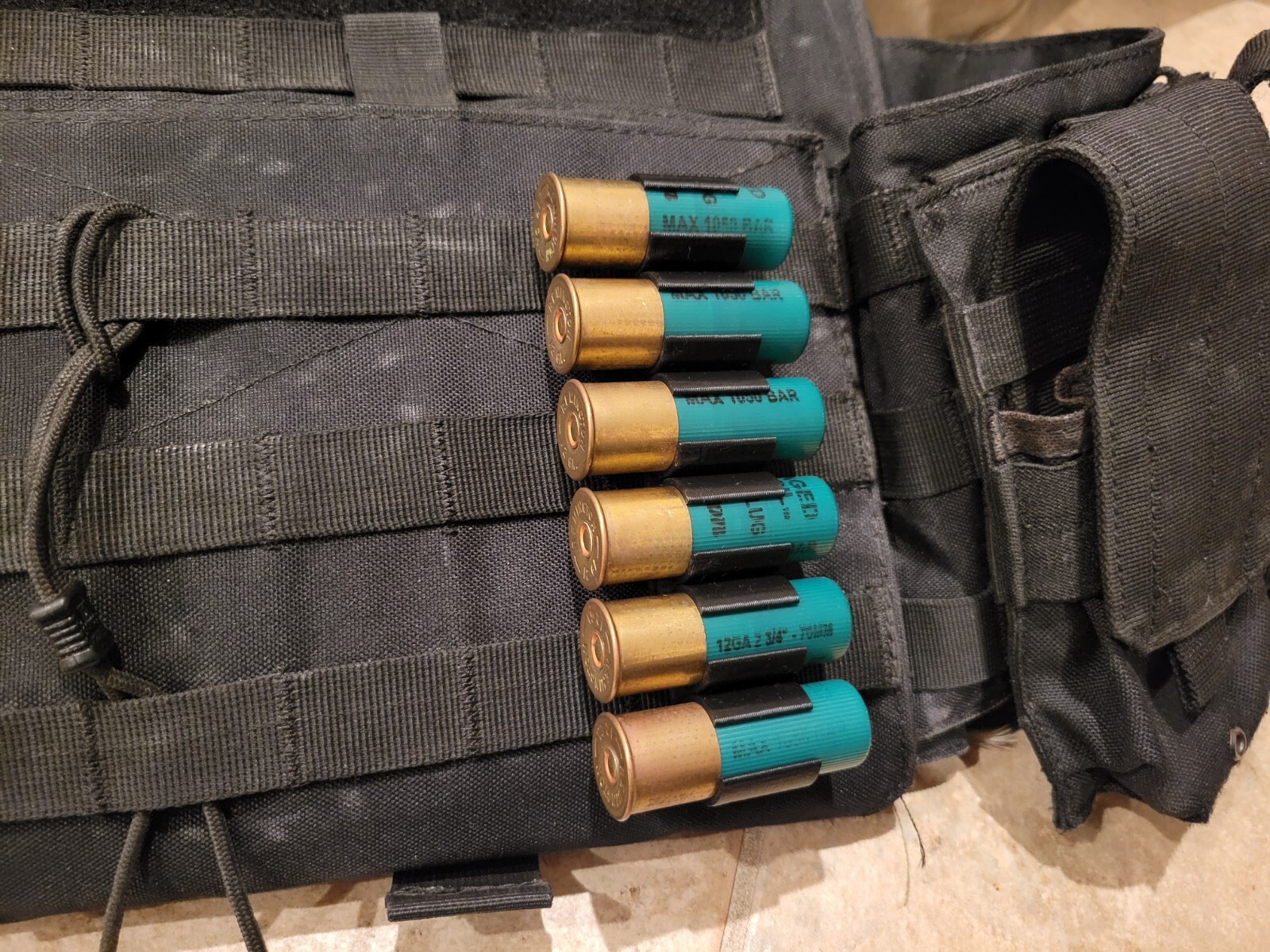 Tactical Molle 6 Round 12 Gauge Shotgun Shell Holder for Vest / Plate Carrier