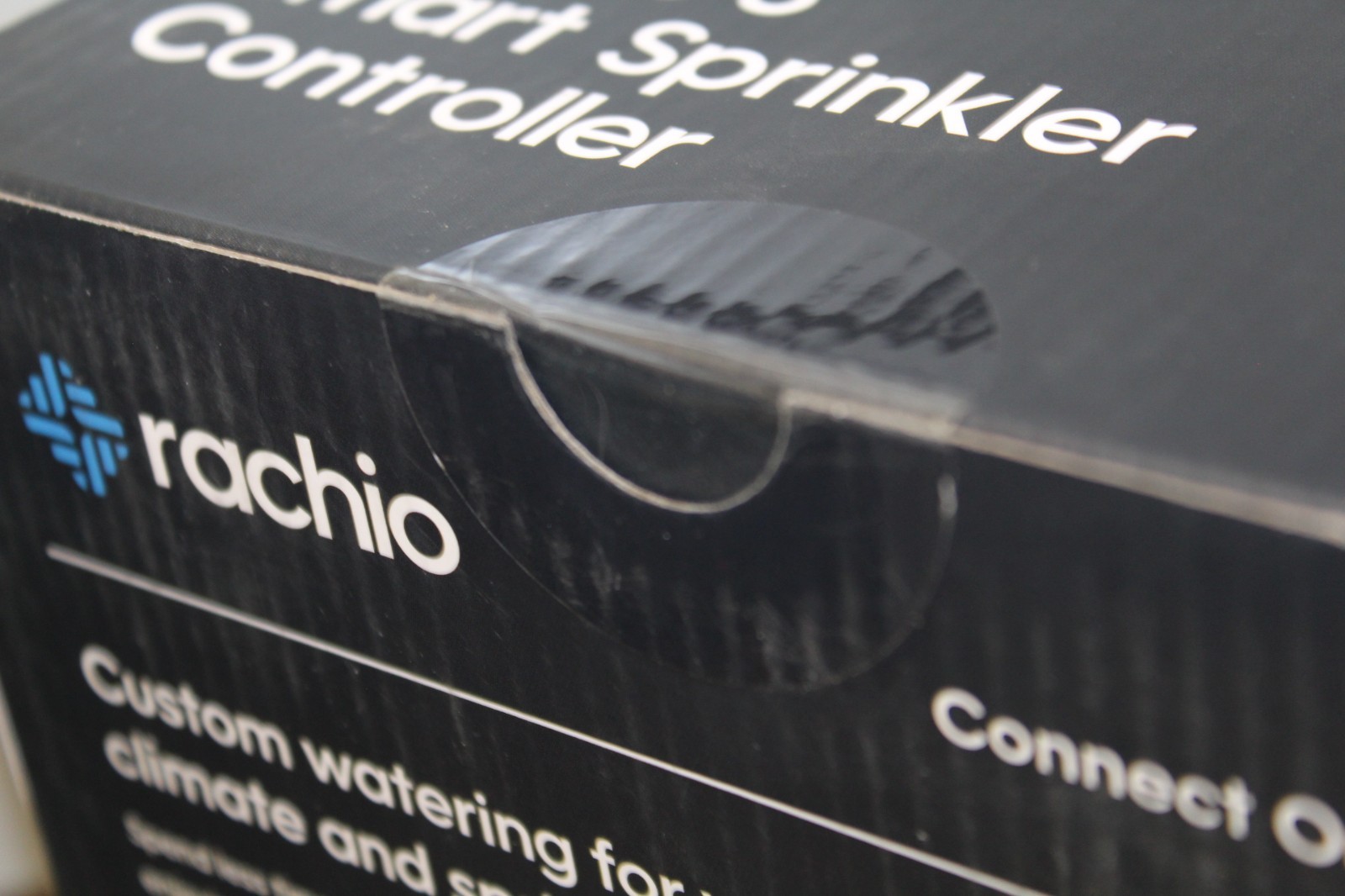 Rachio 3 8ZULW-C Smart Sprinkler Controller 8-Zone Wi‑Fi NEW - FREE SHIPPING