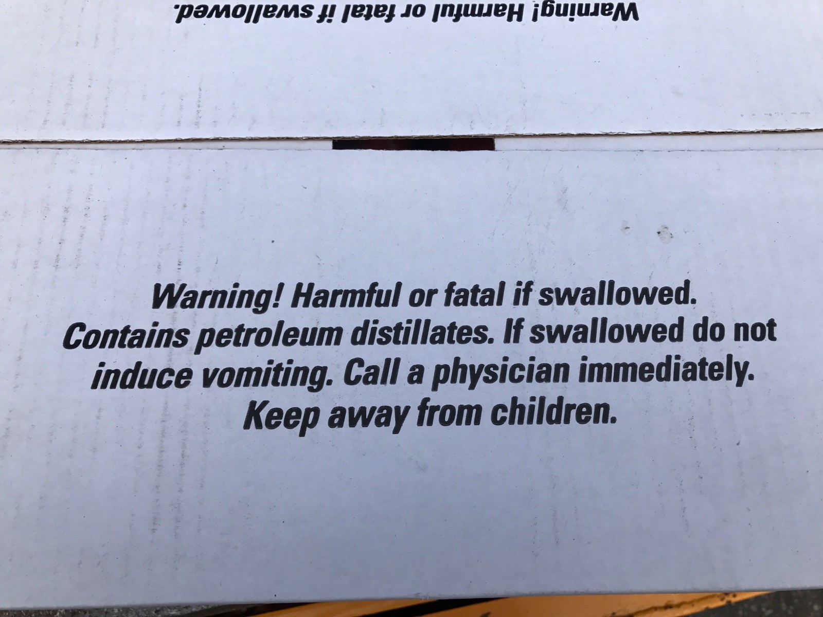 STIHL HIGH PERFORMANCE 2-CYCLE ENGINE OIL, 2.5 GAL MIX 6.4 OUNCE BOTTLES, 48 CS