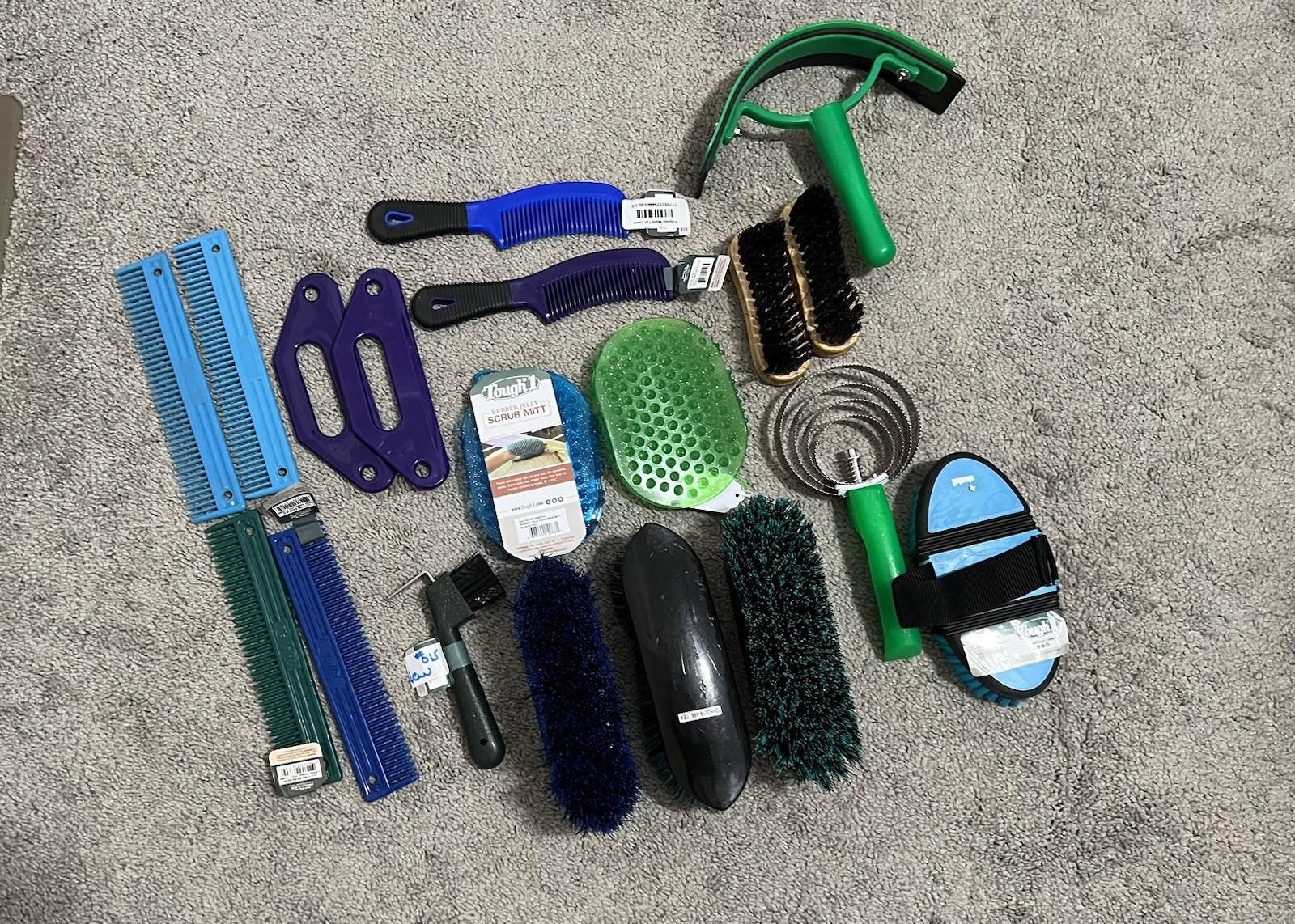 Lot of 19 Misc Grooming Horse Items Tough1 Brand New