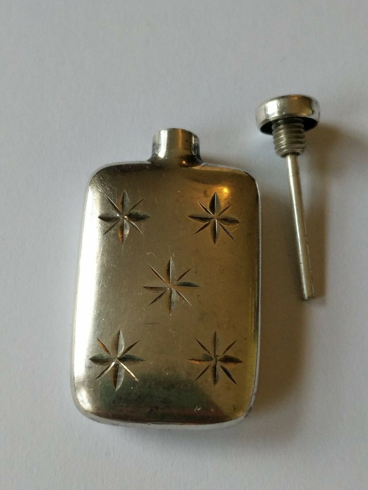 Tiffany & Co. Vintage Perfume flask - SNOWFLACK Pattern - Sterling Silver