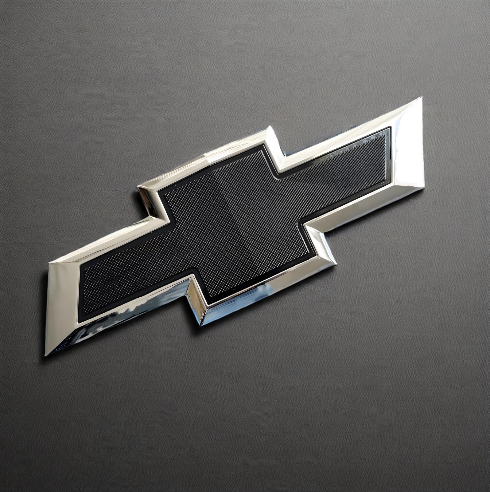 2019-2021 Chevrolet Silverado 1500 Bowtie Front Grille Emblem Badge chrome black