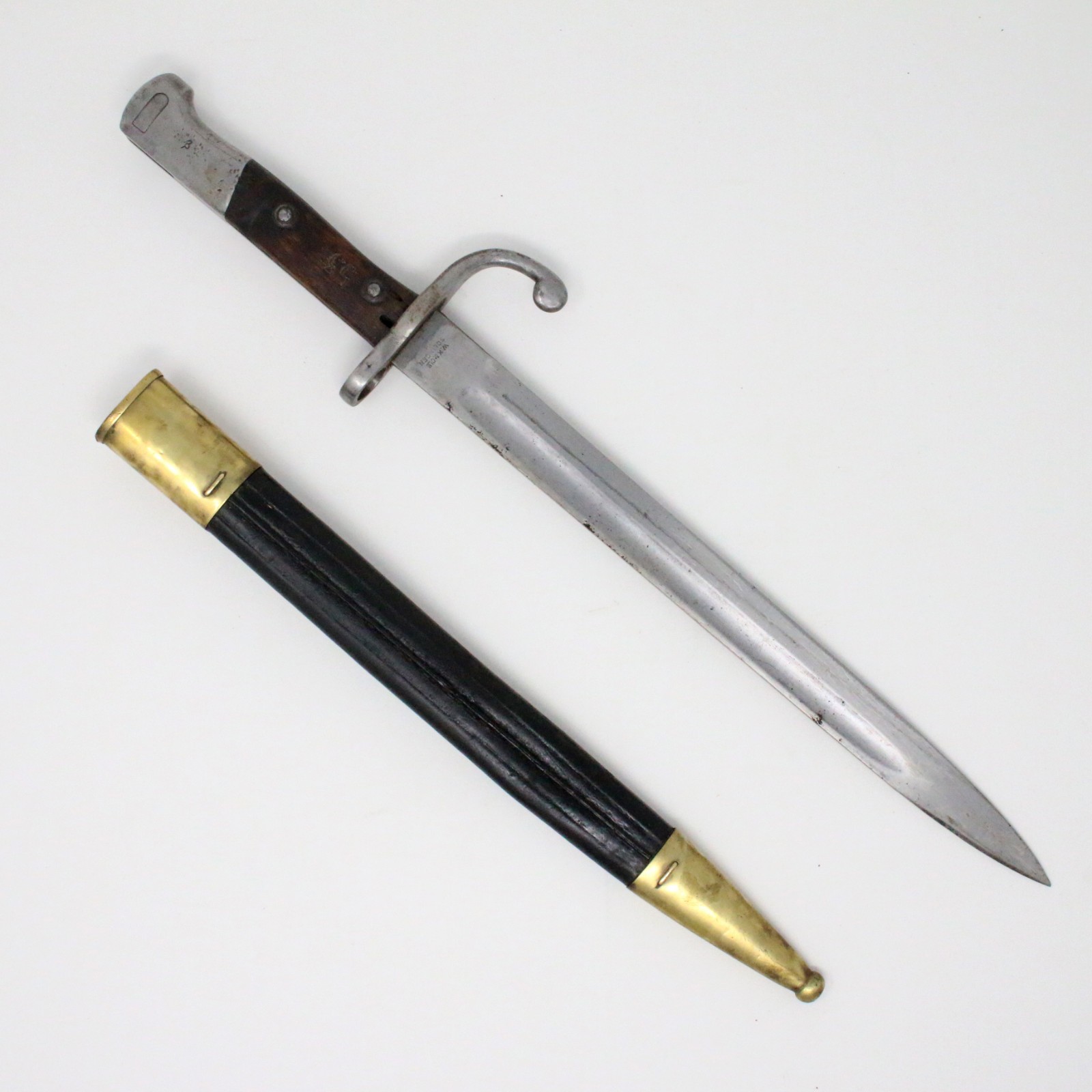 Argentine M1909 Mauser Bayonet Hooked WKC Solingen Matching # Leather Scabbard A