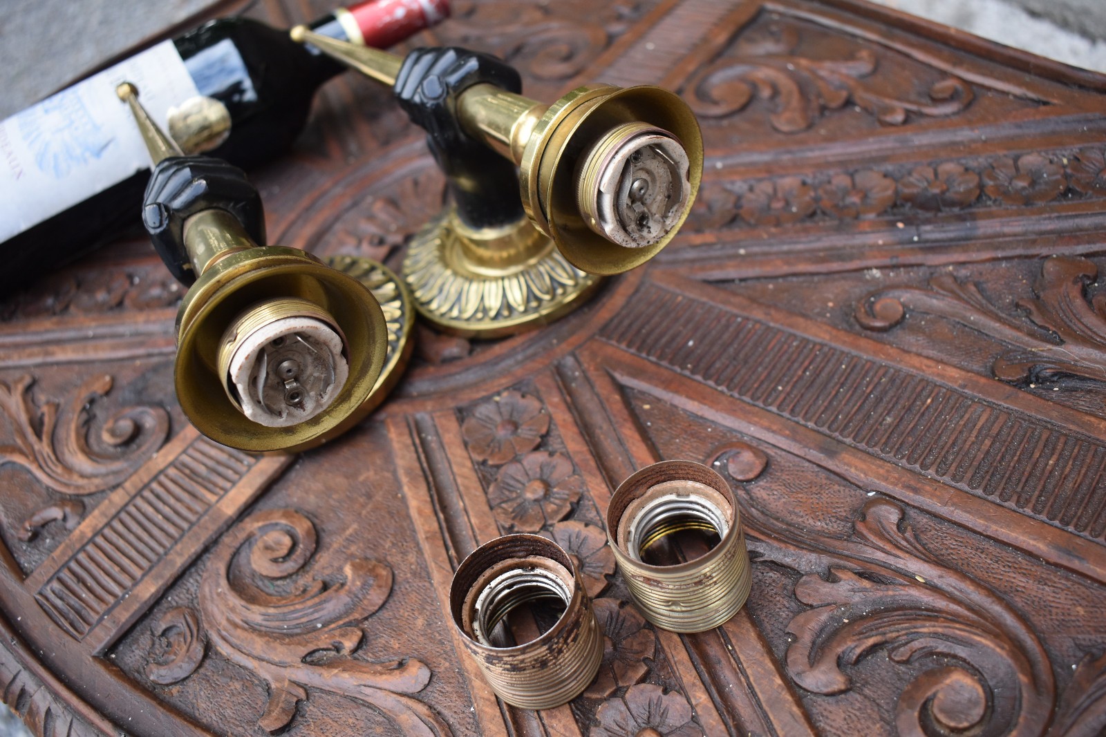 PAIR hollywood regency Bronze hand wall lights sconces maison charles 70s