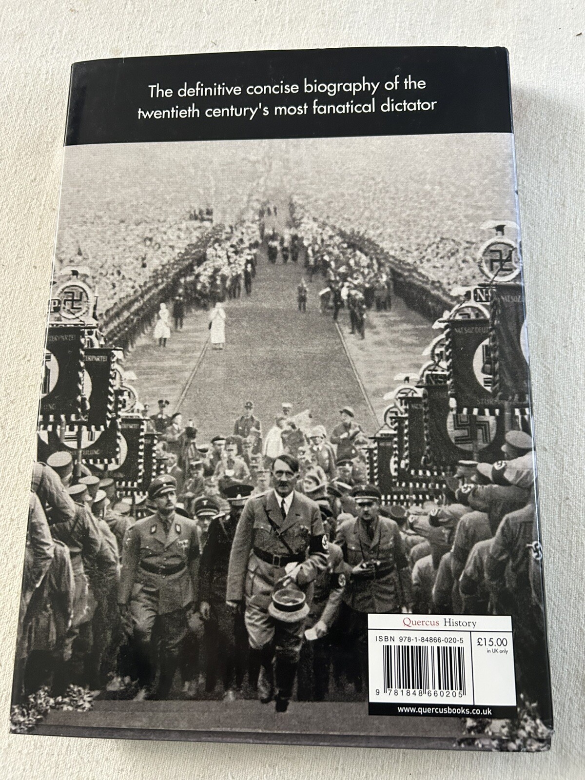 HITLER An Illustrated Life by Robin Cross - 2009 Hardcover w/DJ - WWII Book L3