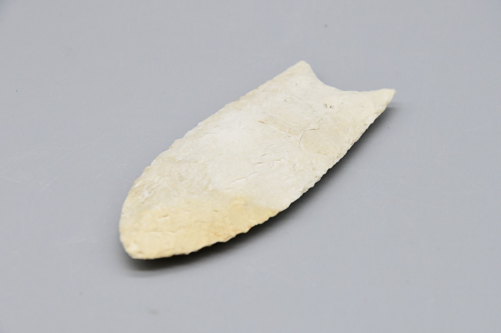 Clovis Point White Mint Condition 3" Long 1.5" Wide Brown County, Illinois