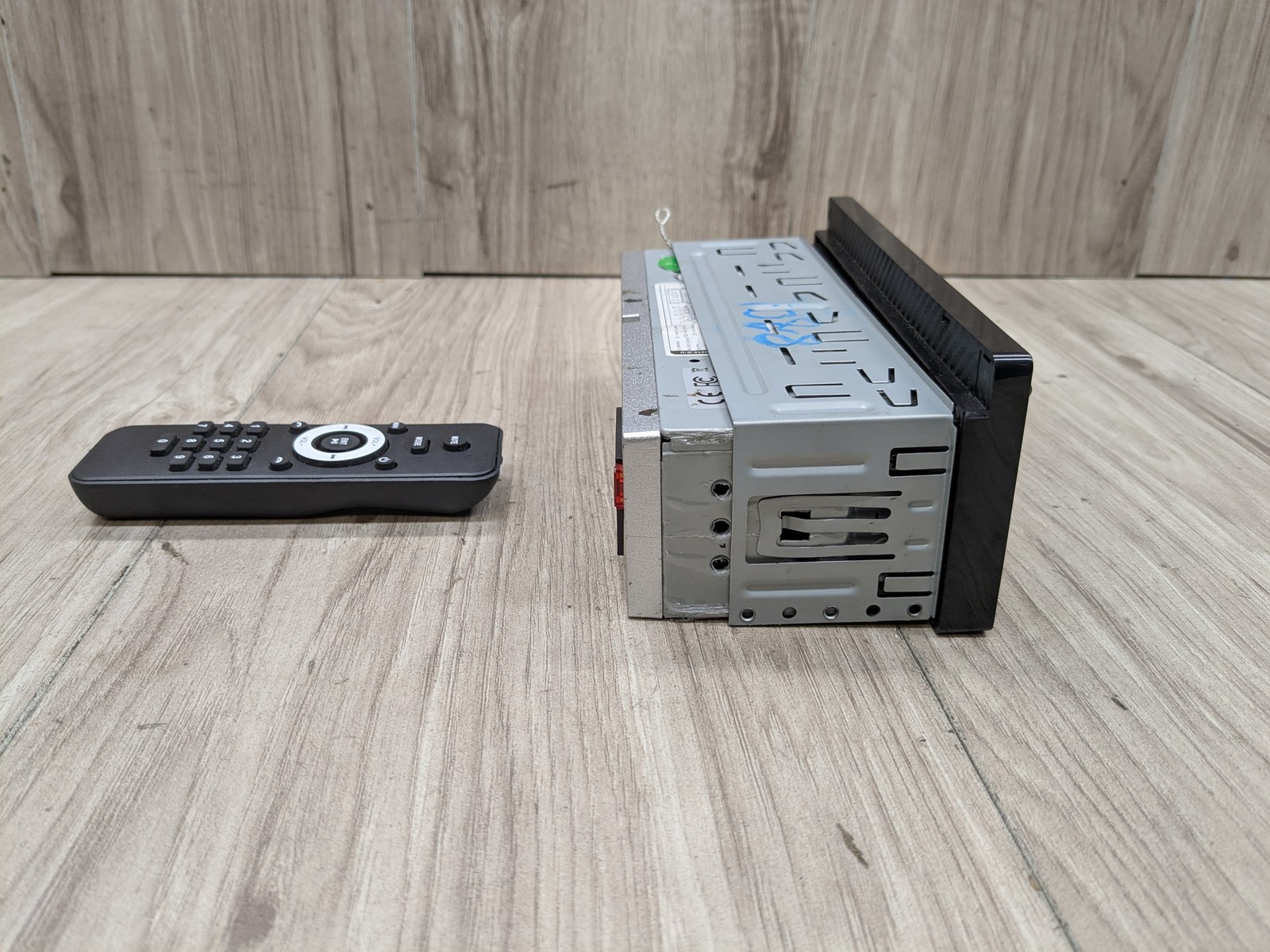 03-08 AFT BMW E85 Z4 Aftermarket Touch Screen Radio Receiver w/ Remote