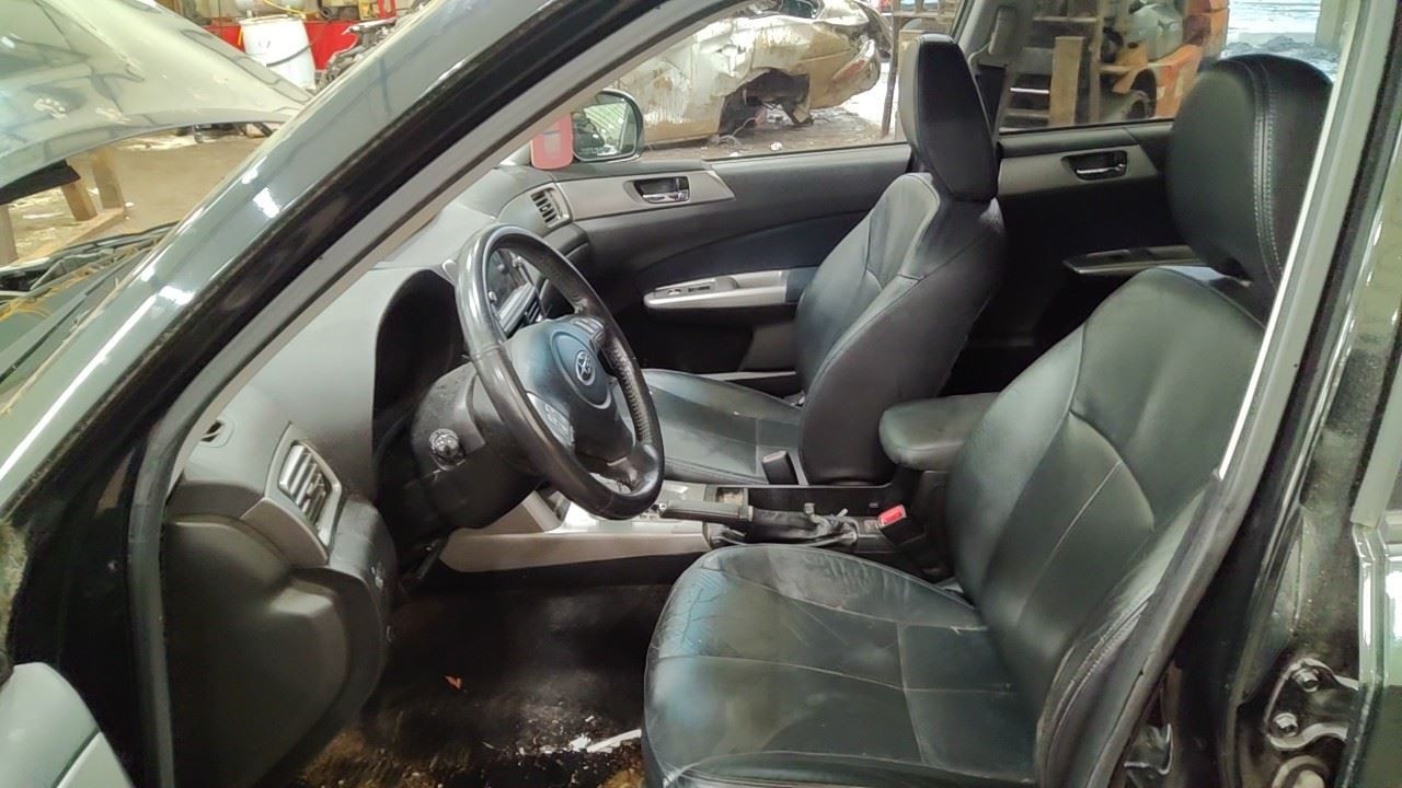 (LOCAL PICKUP ONLY) Roof Glass Fits 09-13 FORESTER 7016736