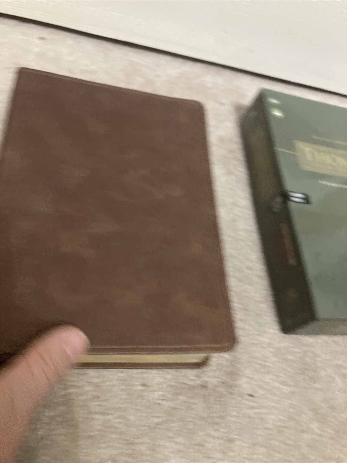 ESV THOMPSON CHAIN REFERENCE BIBLE RED LETTER THUMB INDEXED BROWN LEATHER SOFT