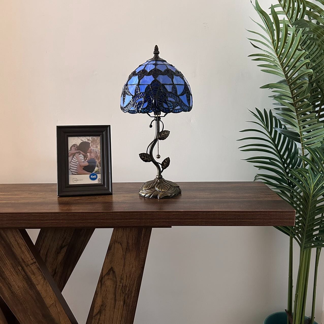 Tiffany Style Table Lamp Blue Stained Glass Baroque Style LED Bulb 8"W*8"D*16"H