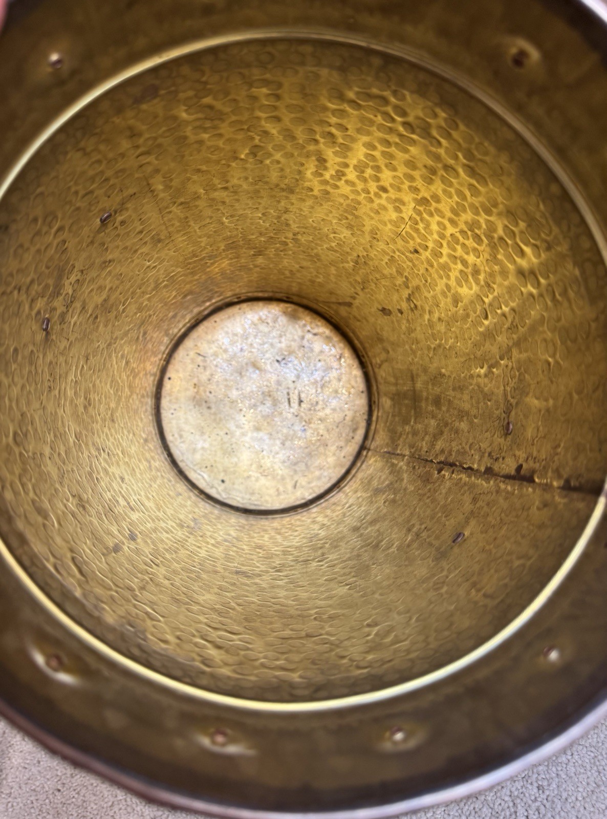 18" Tall Vintage Hammered Brass Umbrella Stand With Lion Head Handles Hong Kong