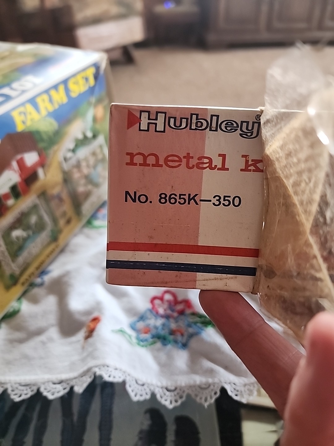 VTG NOS MIB CELLOPHANE IS LOOSE 1960S METAL KIT CHEV PHAETON BY HUBLEY