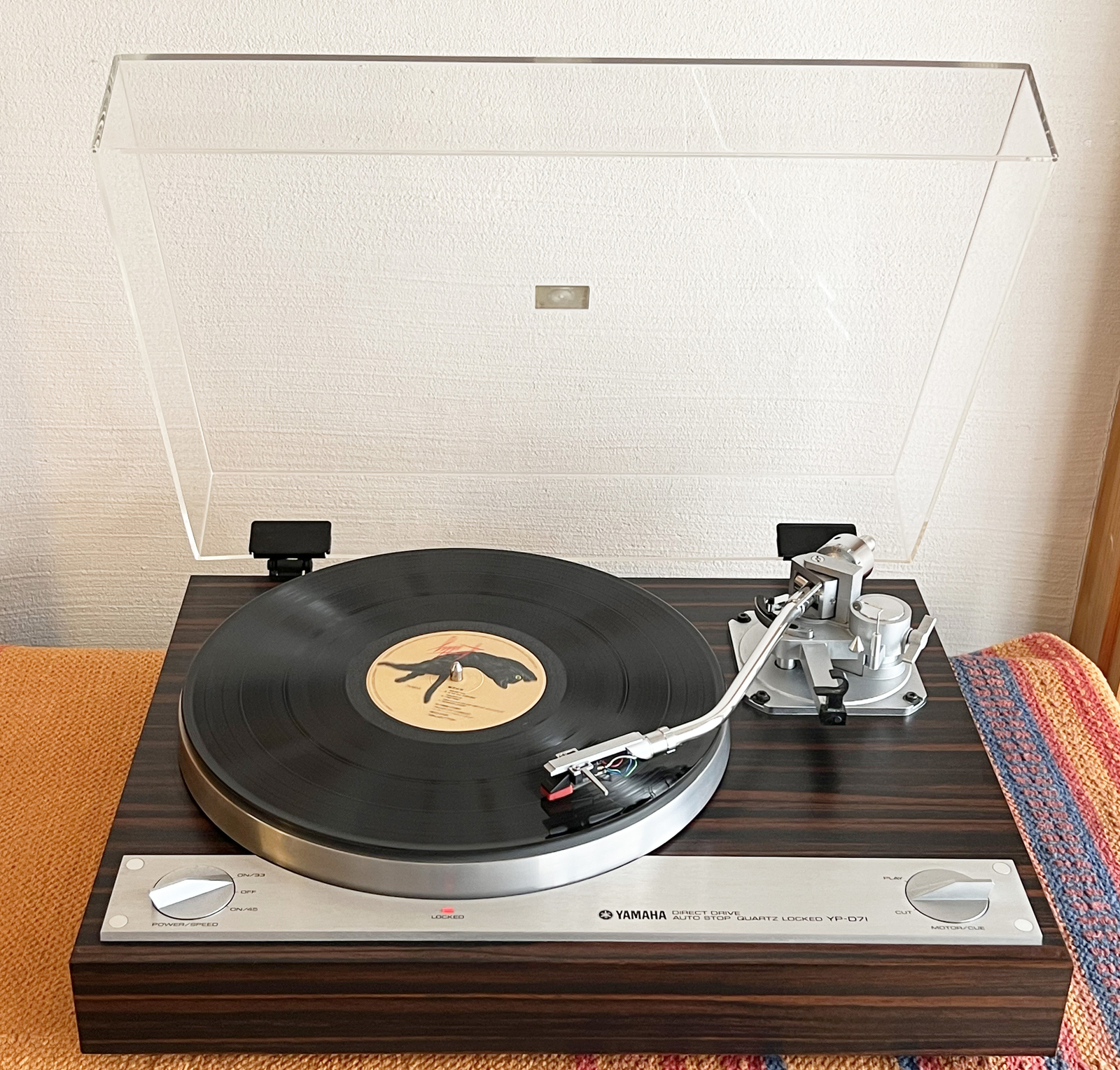 Yamaha YP-D71 Direct Drive Record Player Turntable Confirmed Excellent Operation