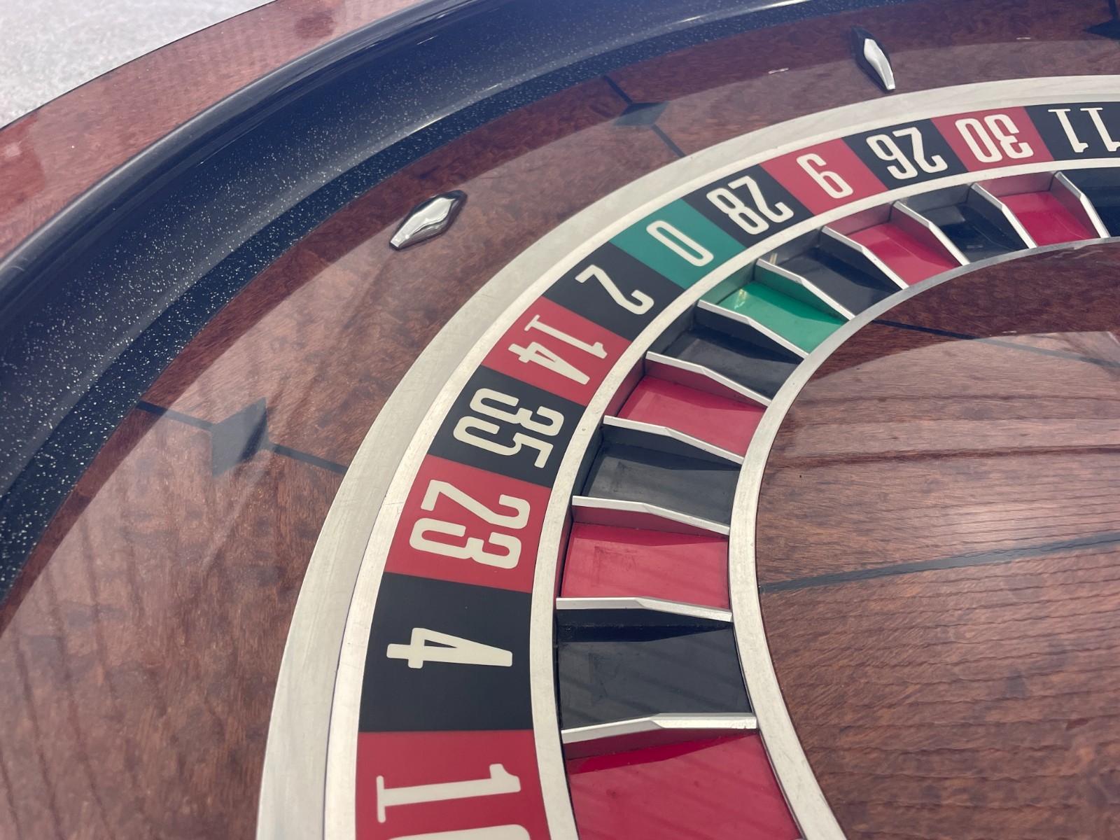 Roulette Wheel 32" TCS John Huxley (shipping by freight) FREE #16025