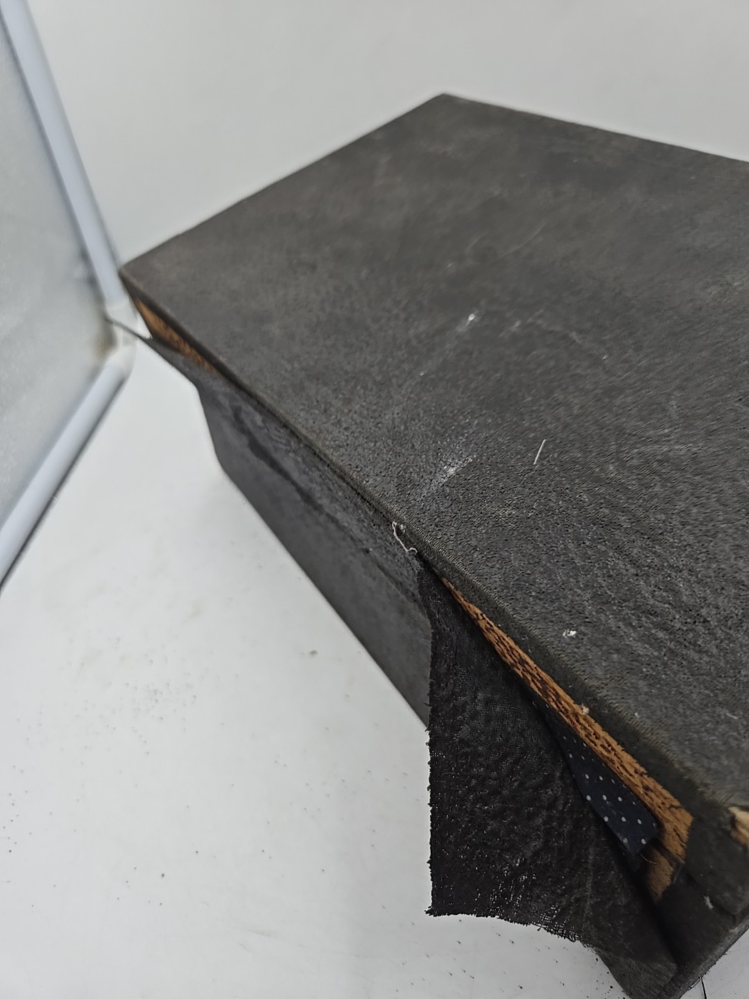 Hamilton Beach Vibrator Machine 1902 W/ Old Book And Box