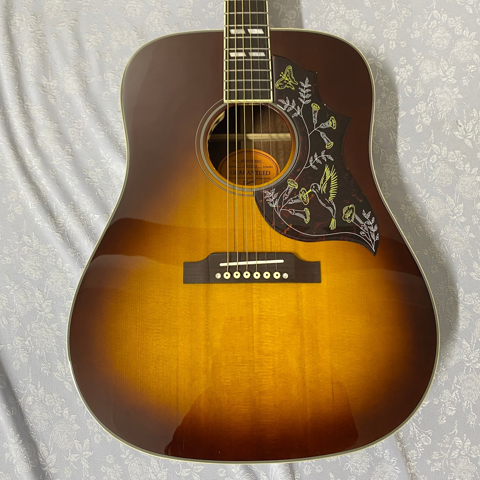 TS Hummingbird Acoustic guitar with pickup Solid spruce top real photo
