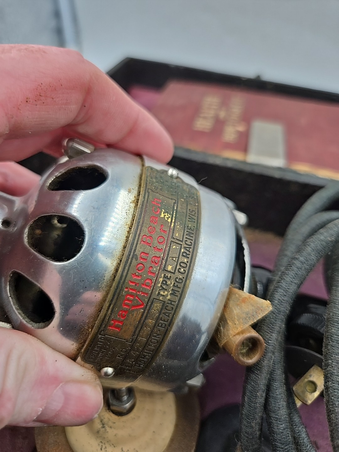 Hamilton Beach Vibrator Machine 1902 W/ Old Book And Box