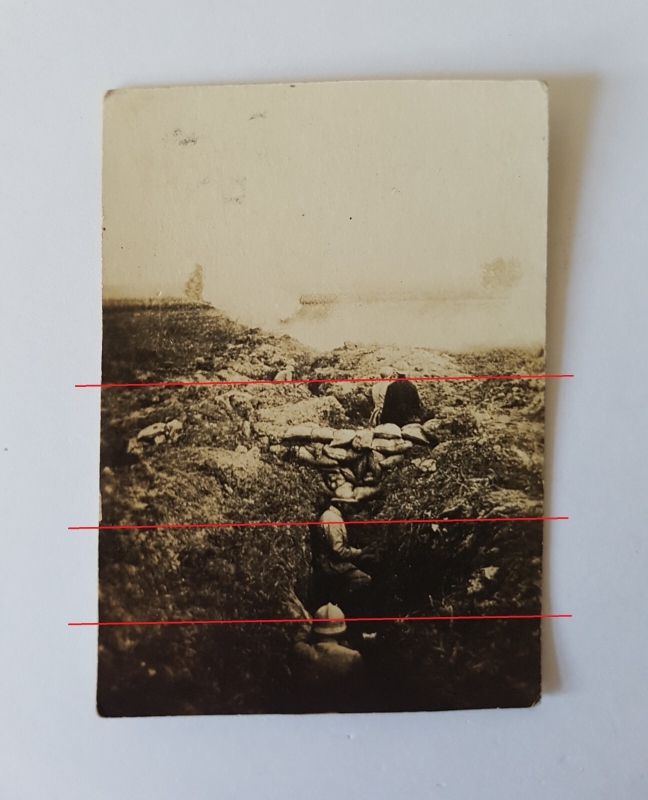 Original WW1 Photograph - Soldiers in a Support Trench