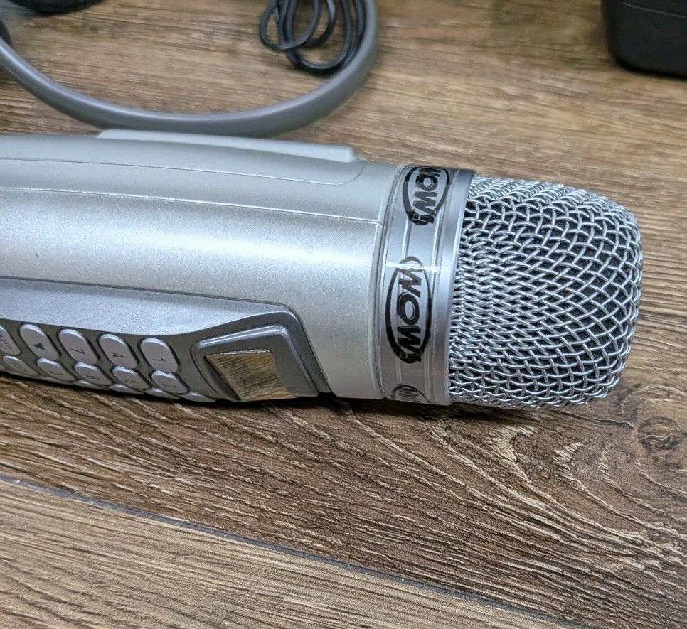 WOW! Magic Sing ED-8000 2005 Tagalog Karaoke Mic in Case with Cables - Tested