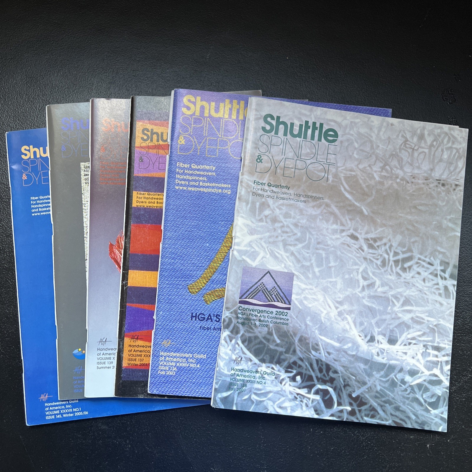 Lot Of 6 Vintage Shuttle Spindle & Dyepot Magazines 2001-2006 Sewing Weaving