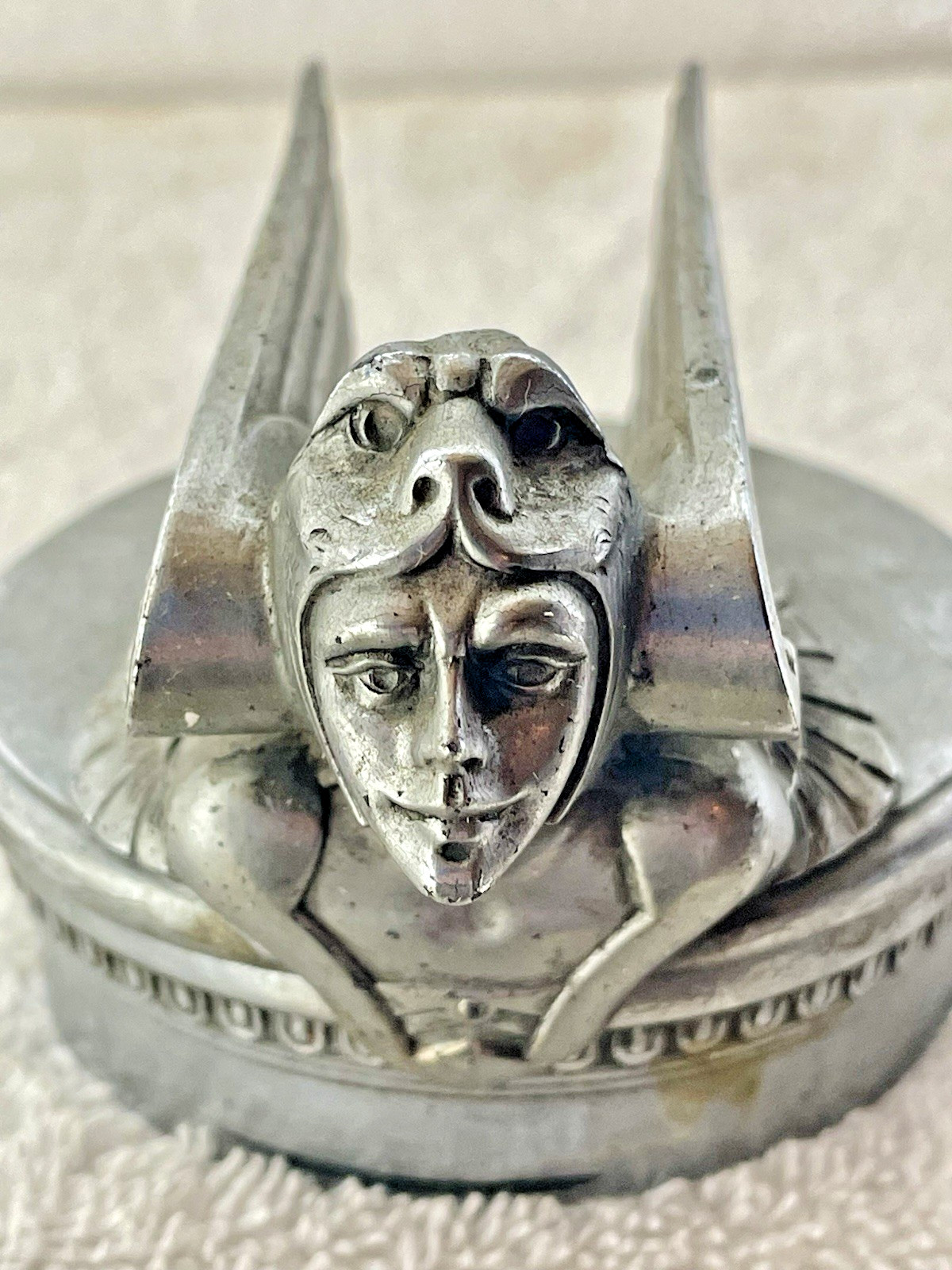 1929-1930 Chevrolet Winged Viking Aviator Radiator Cap Hood Ornament Art Deco