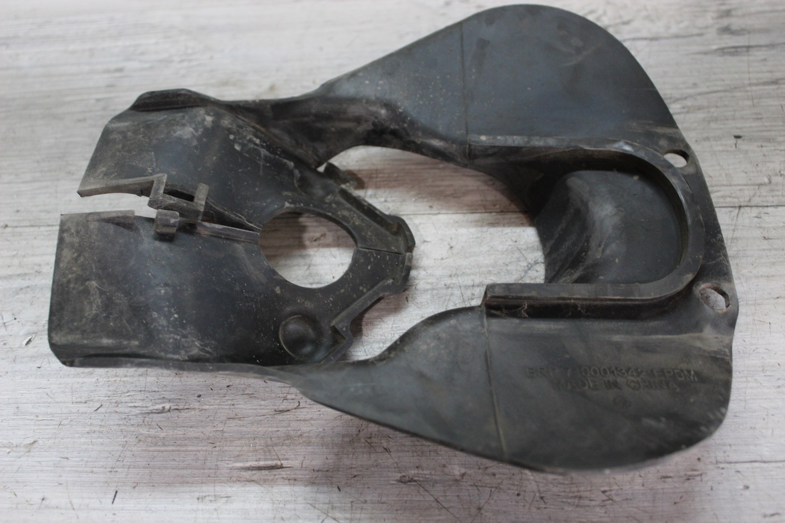 2008 Can-am Spyder Gs 990 Se5 Front Rubber Steering Stay Moulding 710001342