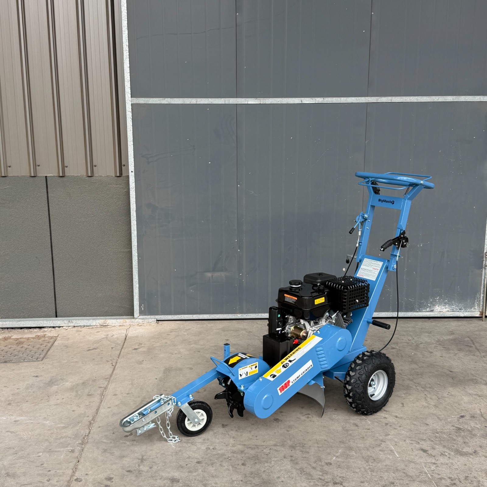 420cc 15HP Stump Grinder, Electric Start, 15'' Cutting Height/10'' Cutting Depth