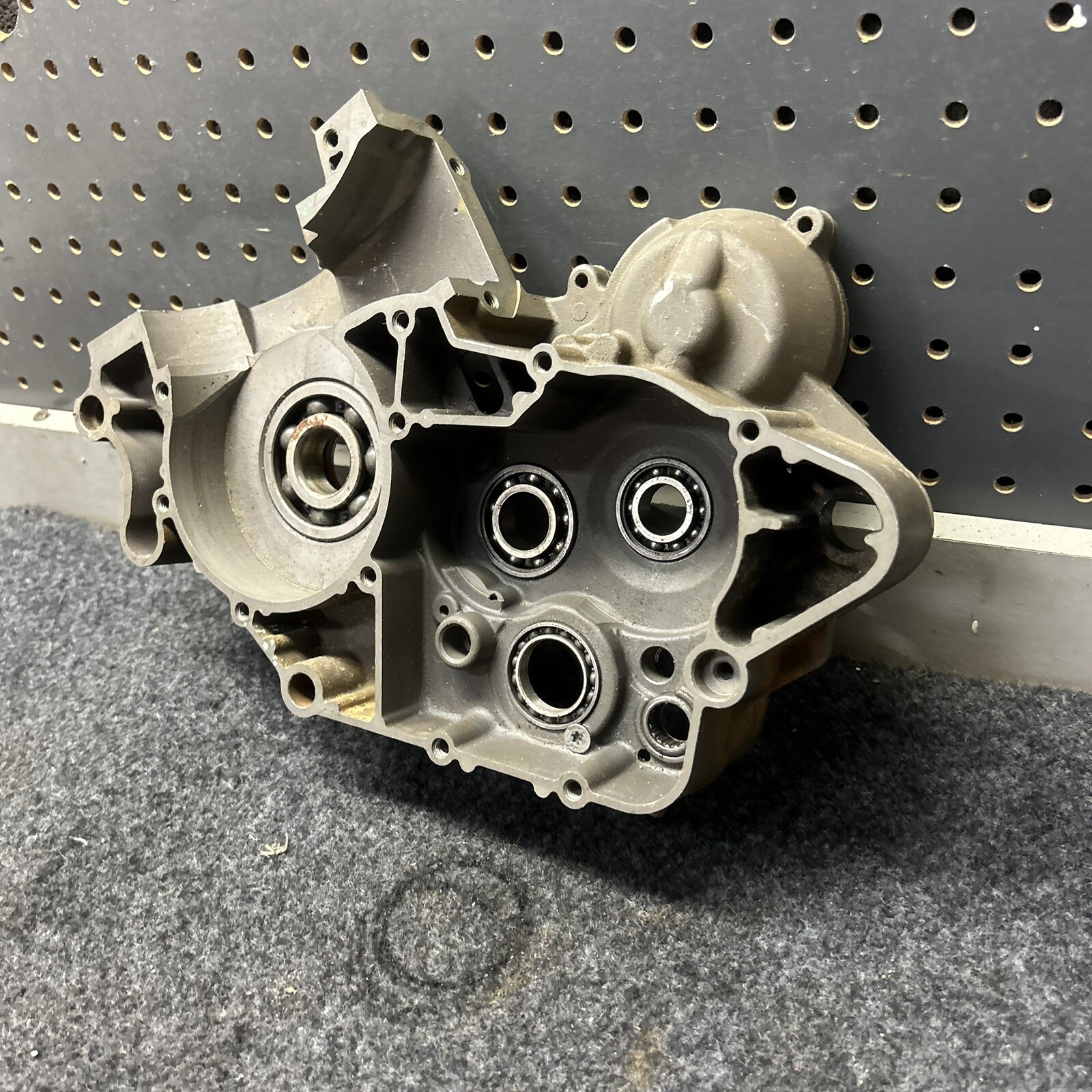 125 EXC SX CENTER ENGINE CASE KTM 2004 - 2014 CRANKCASE 52330103300R